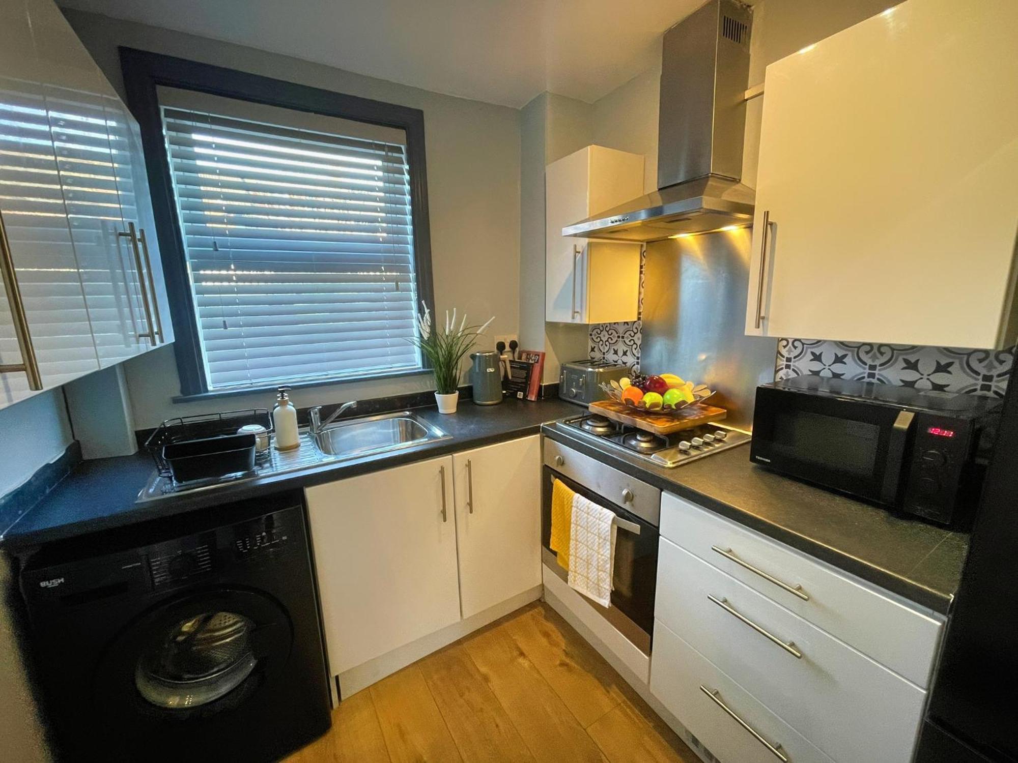 Spacious 3-bedroom House With Parking Holiday home Sheffield